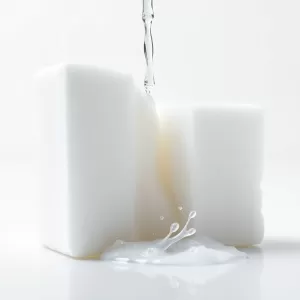 Co rozpuszcza styropian