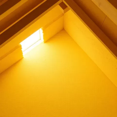 Izolacja natryskowa cena za m2
