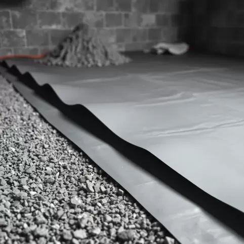 Izolacja przeciwwodna posadzki w piwnicy