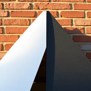 Jaki styropian na elewację biały czy grafitowy