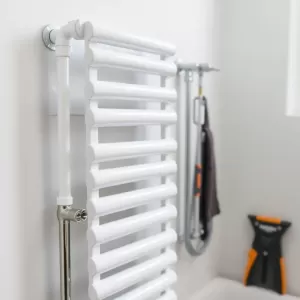 Montaż grzejnika łazienkowego