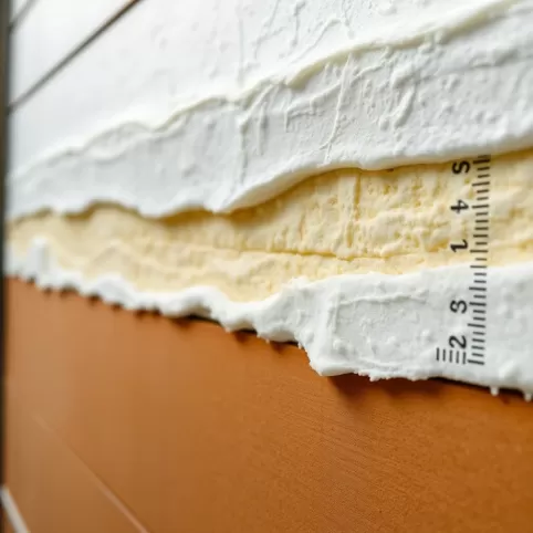 Ocieplenie Domu Pianką Między Ścianami