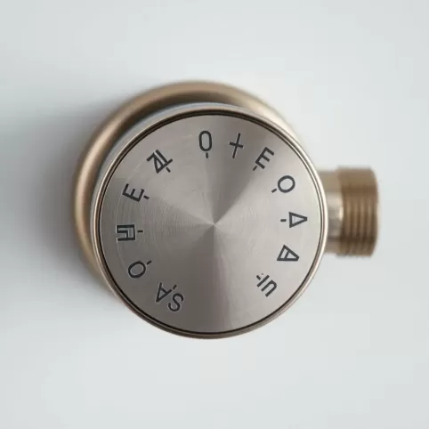 Oznaczenia na zaworze grzejnika