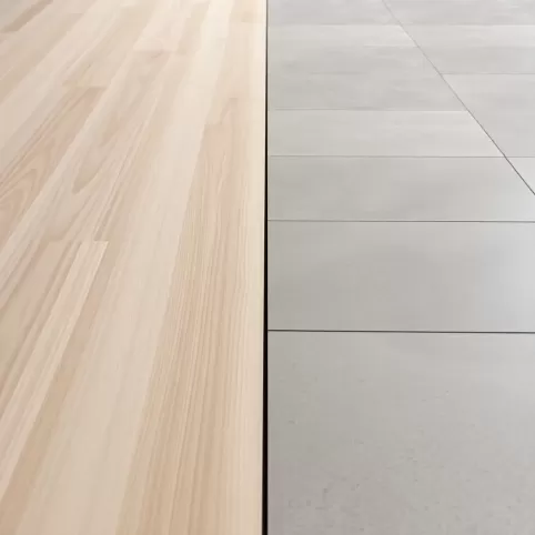 Panele winylowe czy płytki na ogrzewanie podłogowe