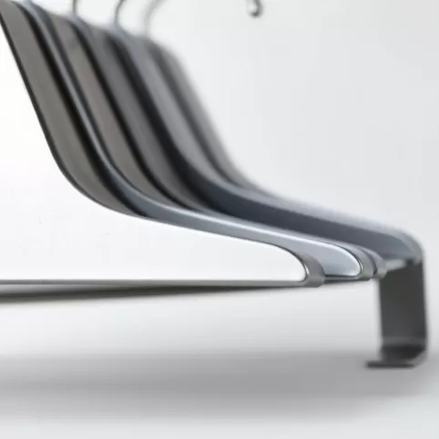 Wieszaki pod piankę PUR