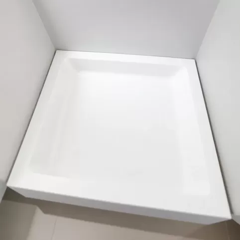 Brodzik z nośnikiem styropianowym