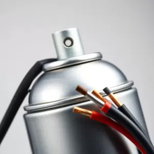 Izolacja do przewodów elektrycznych w sprayu